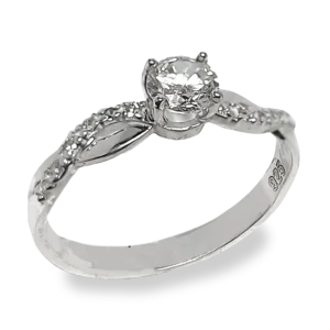 Anillo con baño de plata